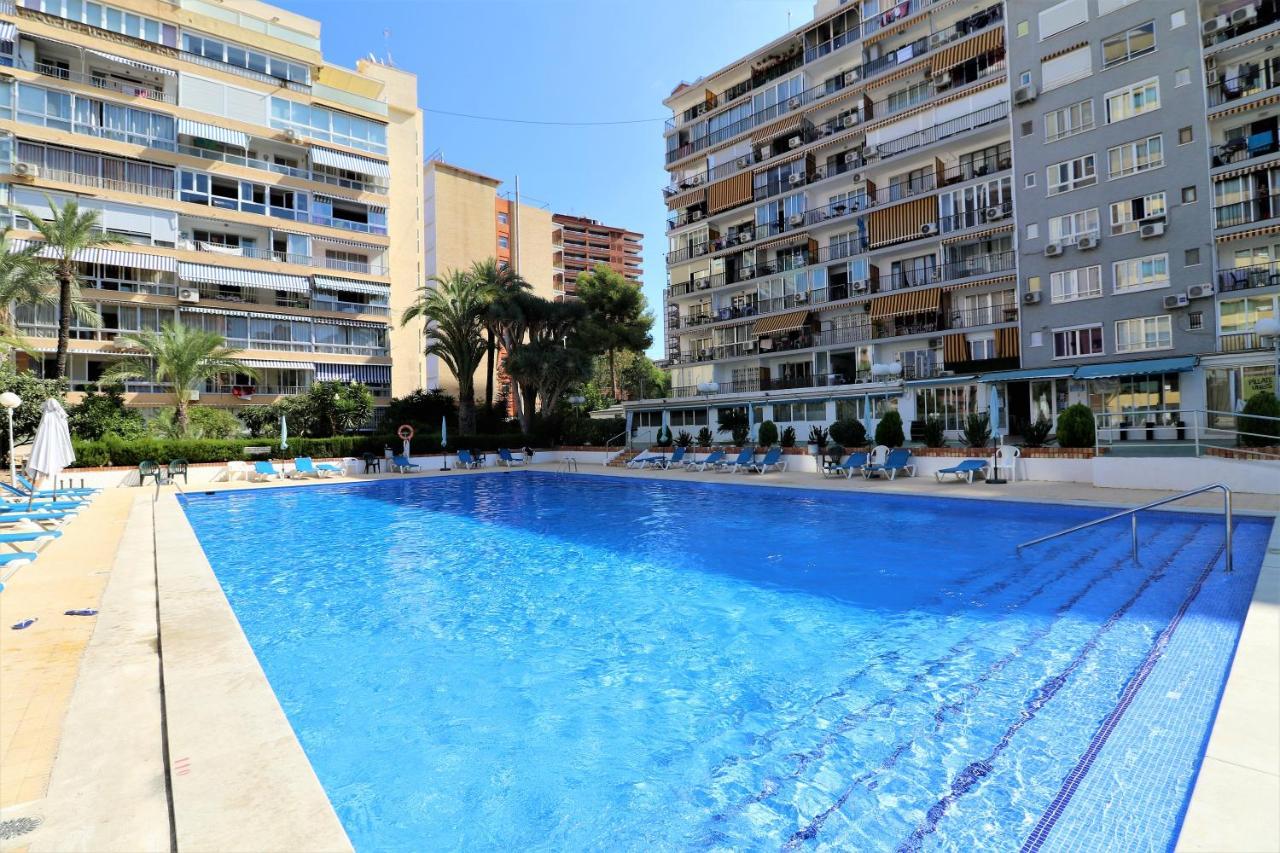 Bermudas 814 Apartment Бенидорм Екстериор снимка