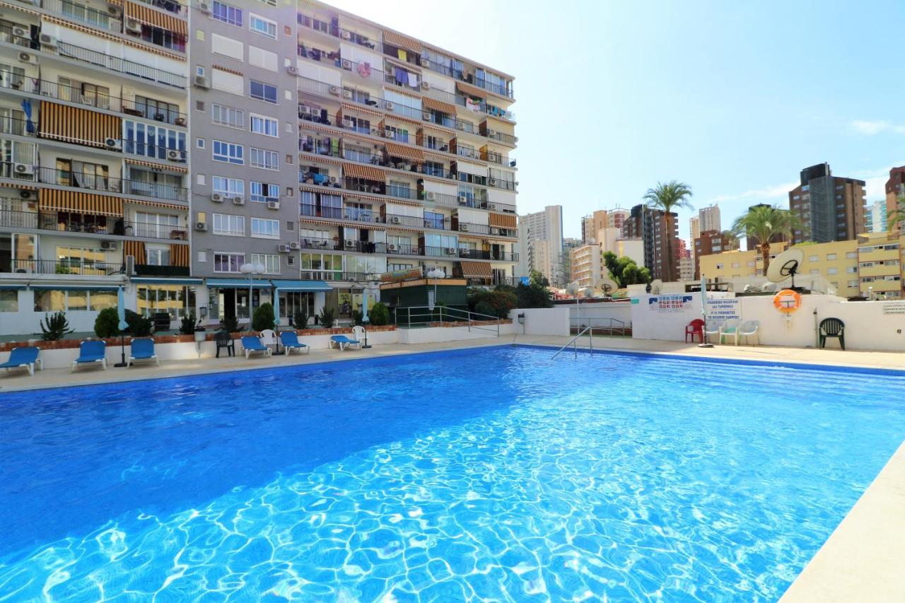 Bermudas 814 Apartment Бенидорм Екстериор снимка