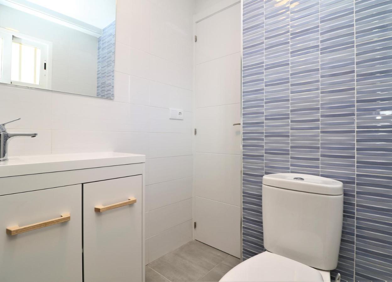 Bermudas 814 Apartment Бенидорм Екстериор снимка